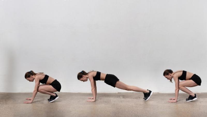 o femeie care efectuează exerciții burpees &icirc;n 5 pași