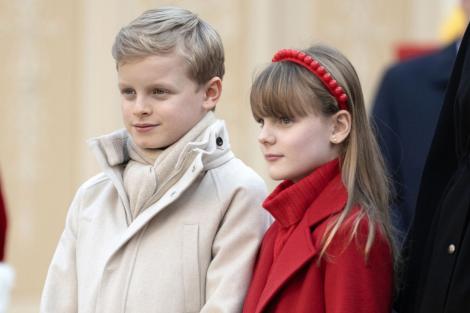 Gemenii Prințului Albert și ai Prințesei Charlene au primit Prima Împărtășanie. Moment istoric pentru familia princiară