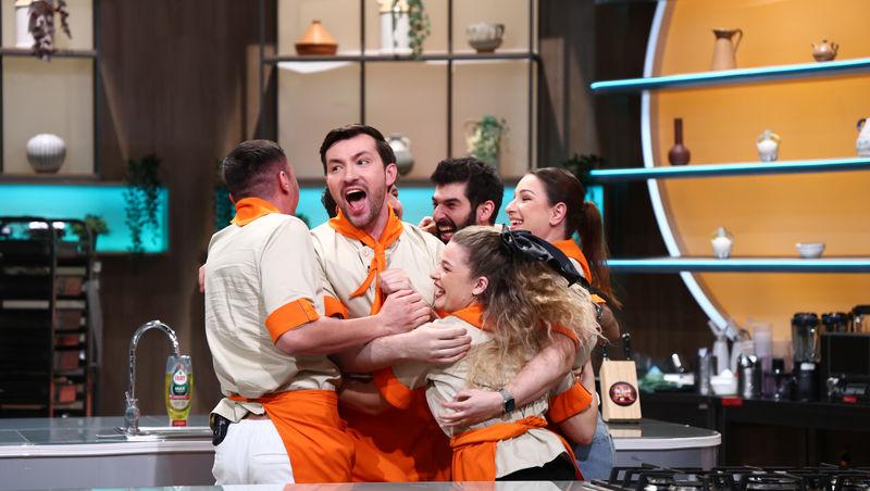 Chefi la cuțite, 13 mai 2025. Cine a câștigat battle-ul doisprezece. O concurentă din echipa mov a fost eliminat