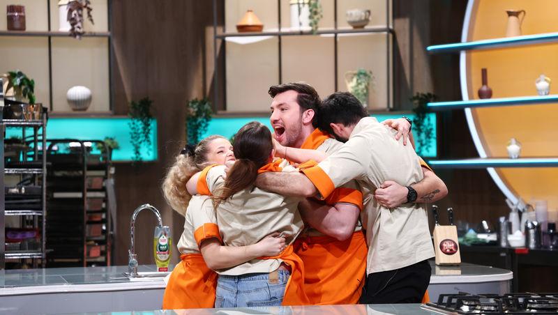 Chefi la cuțite, 13 mai 2025. Cine a câștigat battle-ul doisprezece. O concurentă din echipa mov a fost eliminat