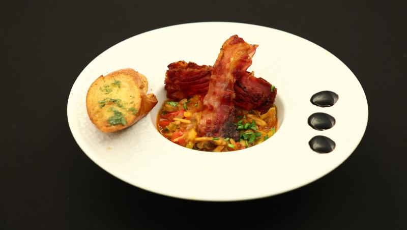 Chefi la cuțite, 13 mai 2025. Cine a câștigat battle-ul doisprezece. O concurentă din echipa mov a fost eliminat