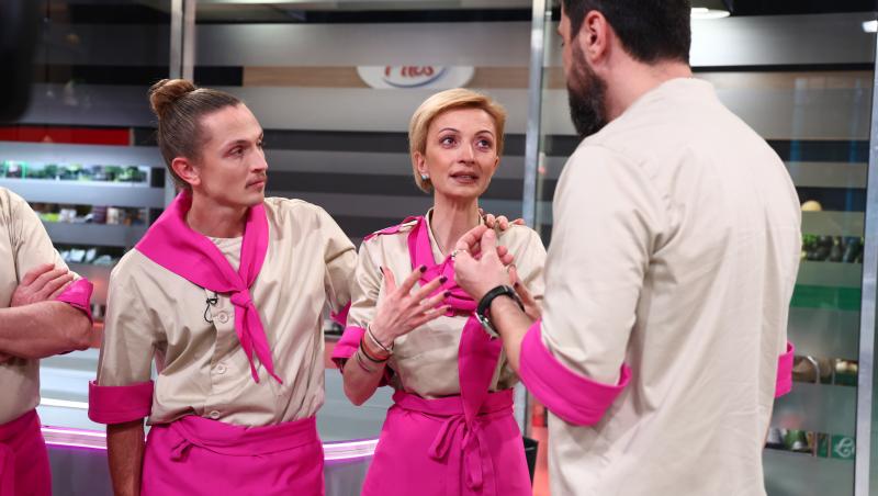 Chefi la cuțite, 13 mai 2025. Cine a câștigat battle-ul doisprezece. O concurentă din echipa mov a fost eliminat