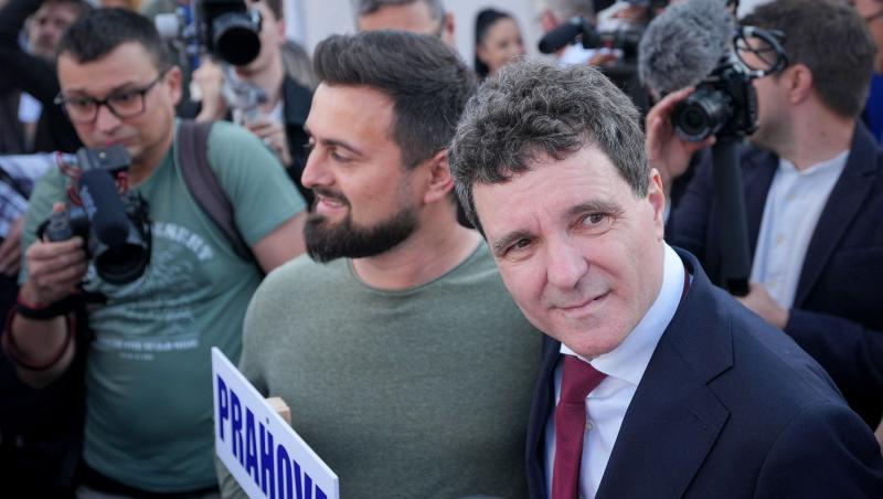 Egalitate între George Simion și Nicușor Dan la sondajul AtlasIntel. Mai sunt doar 5 zile până la alegerile prezidențiale