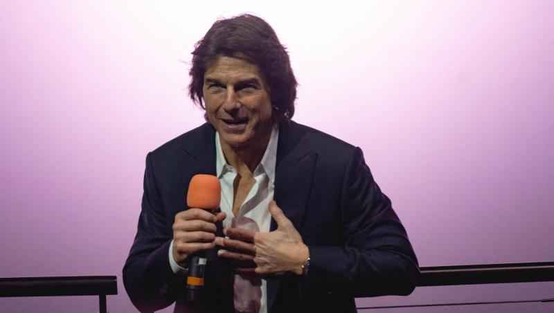 Tom Cruise nu se uită la bani când vine vorba de Ana de Armas. Suma impresionantă pe care a plătit-o ca să o ducă la aeroport