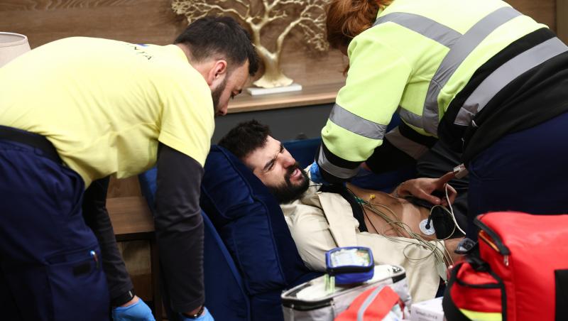 Chefi la cuțite, 14 mai 2025. Chef Ștefan Popescu și chef Alexandru Sautner au pierdut un concurent. Cine a câștigat battle-ul