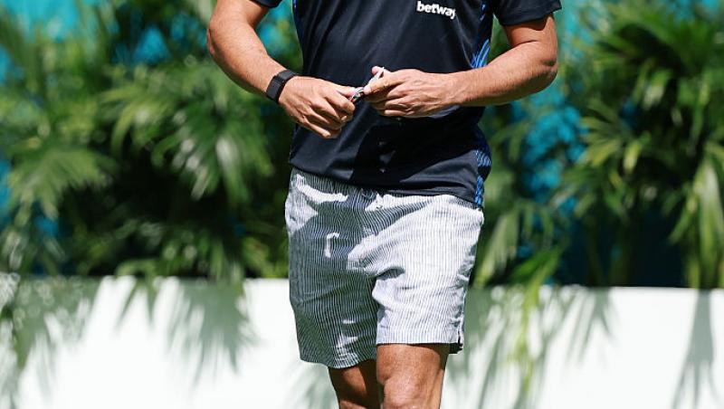 Festivalul de Film de la Cannes a atras o sumedenie de vedete. Carlos Sainz Jr. a pășit pe covorul roșu într-o companie selectă