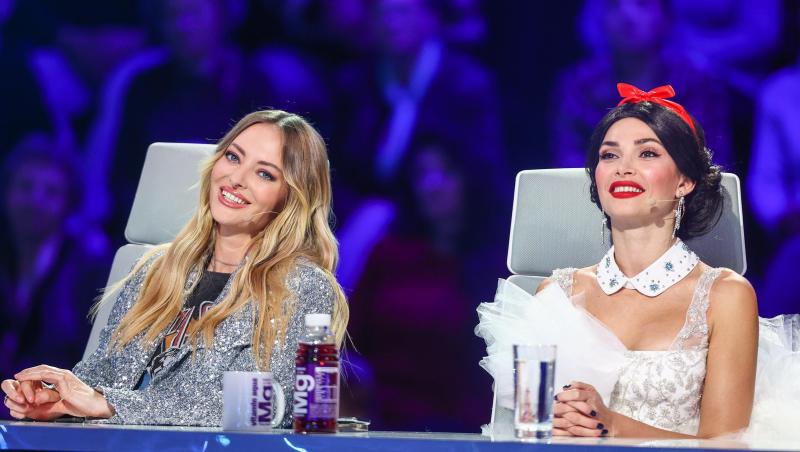 Delia, ținta ironiilor din nou după ce a apărut cu o pereche de cizme în valoare de 700 de euro: „Ce cocostârci ai în picioare!”