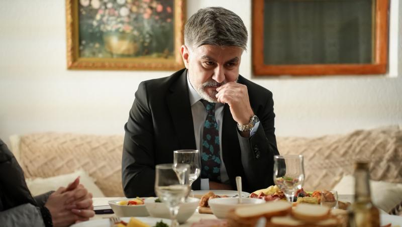 Iubire cu parfum de lavandă, rezumat episoade 52, 53 și 54 din 16 mai 2025. Ștefan, în arest. Cine apare și îl sperie pe Albert