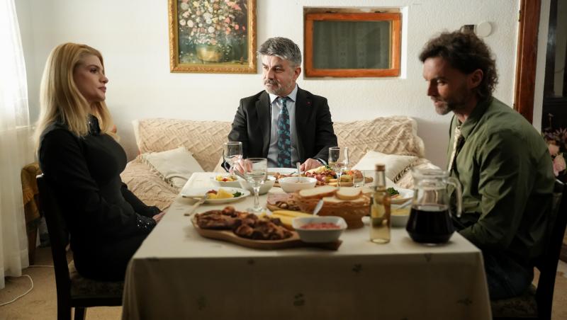 Iubire cu parfum de lavandă, rezumat episoade 52, 53 și 54 din 16 mai 2025. Ștefan, în arest. Cine apare și îl sperie pe Albert