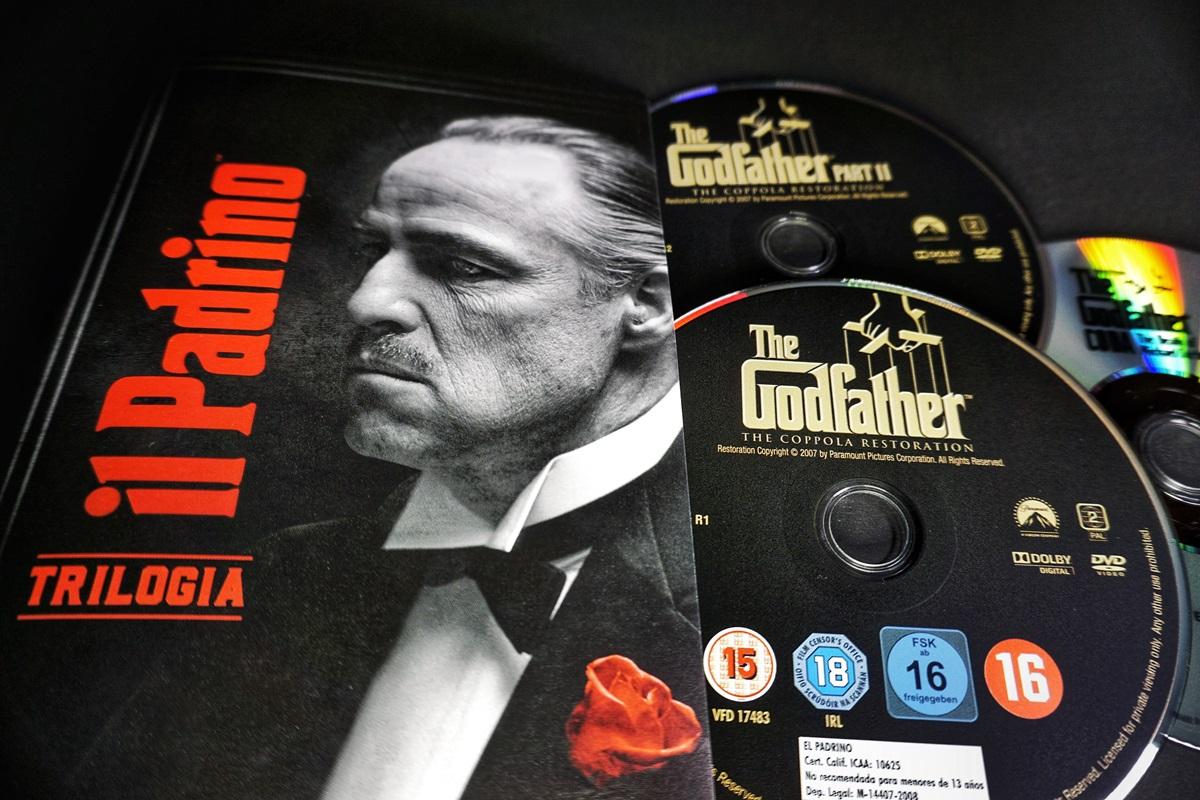 DVD-urile vechi care acum costă o avere. Ce sume fantastice poți obține dacă le ai acasă