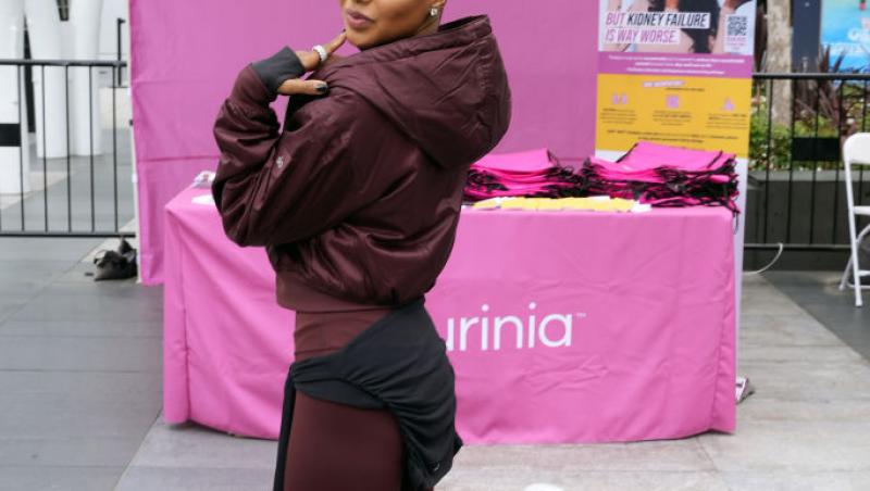 Vedetă internațională, pusă la zid din cauza ținutei purtate la ceremonia de absolvire a fiului său: „Nu și-a onorat fiul”