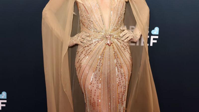 Paris Hilton, mesaj pentru fanii români. Vedeta a fost invitată la festivalul IntenCity de la Craiova