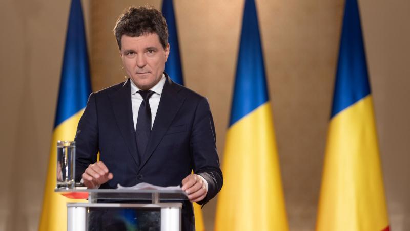Cum a apărut Nicușor Dan la secția de votare pentru alegerile prezidențiale 2025, turul 2. Ce ținută a ales Mirabela Grădinaru