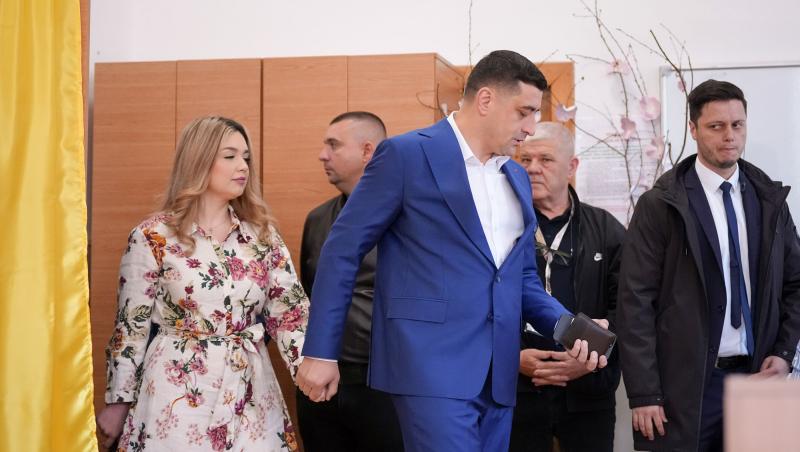 Cum a apărut Ilinca Simion la secția de votare pentru alegerile prezidențiale 2025, turul 2. Simion şi Georgescu, împreună la vot