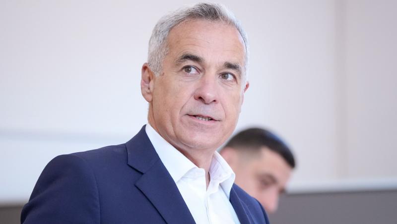 Cum a apărut Cristela Georgescu în această dimineață la secția de votare pentru alegerile prezidențiale 2025, turul 2