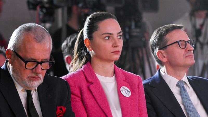 Cum a apărut Anamaria Gavrilă la secția de votare din Hunedoara. Mesajul scurt transmis de lidera partidului POT