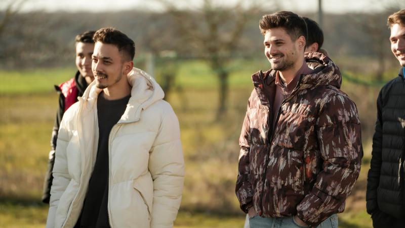 Iubire cu parfum de lavandă, rezumat episoade 46, 47 și 48 din 2 mai 2025. Silvia vrea să îl cucerească pe Ștefan. Ce face Traian