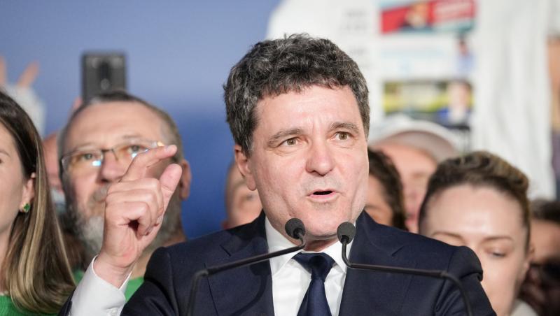 Ce le-a promis Nicușor Dan copiilor lui înainte de a afla rezultatele alegerilor prezidențiale: „Nu sunt deloc stresat”