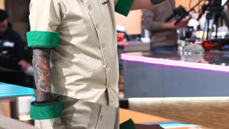 Chefi la cuțite, 20 mai 2025. Doi concurenți au fost eliminați. Unul dintre Chefi a ales amuleta salvatoare. Pe cine a ales