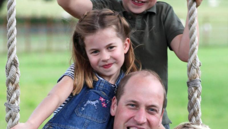 Cine este cea mai bună prietenă a Prințesei Charlotte. Tânăra din familia regală care îi evidențiază partea buclucașă a prințesei