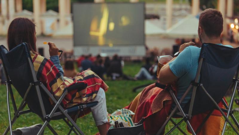 Bucureștenii se vor bucura din nou de Grădina cu Filme. Când se redeschide cinematograful în aer liber din centrul capitalei