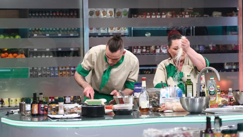 Olimpia Stemate a riscat cu un preparat inedit la proba duelului. Ce a gătit și ce texturi a combinat la Chefi la cuțite