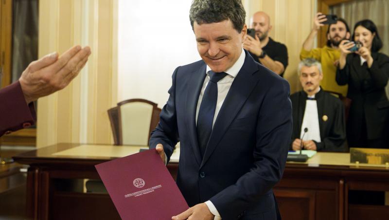 A fost desemnat înlocuitorul lui Nicușor Dan la Primăria Capitalei. Va prelua funcția din 26 mai