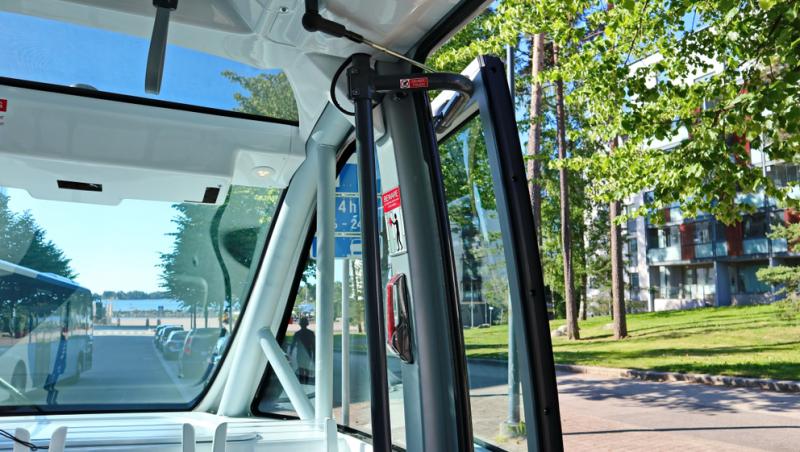 A fost testat primul autobuz fără șofer în România. Ce traseu a urmat | VIDEO