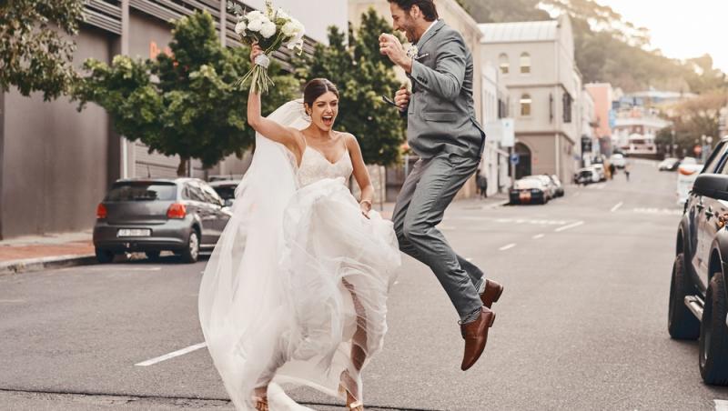 Ce a ales un cuplu la nuntă în locul tradiționalului tort. Invitații au fost încântați | VIDEO