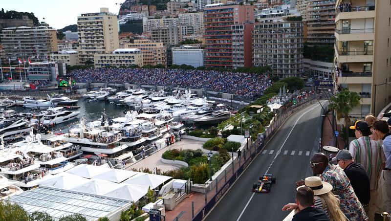Vezi acum calificările din Formula 1™ pentru Marele Premiu de la Monaco.Lupta pentru pole este LIVE în AntenaPLAY și pe Antena3CNN