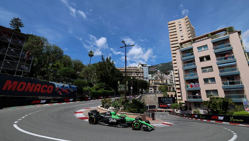 Vezi acum calificările din Formula 1™ pentru Marele Premiu de la Monaco.Lupta pentru pole este LIVE în AntenaPLAY și pe Antena3CNN
