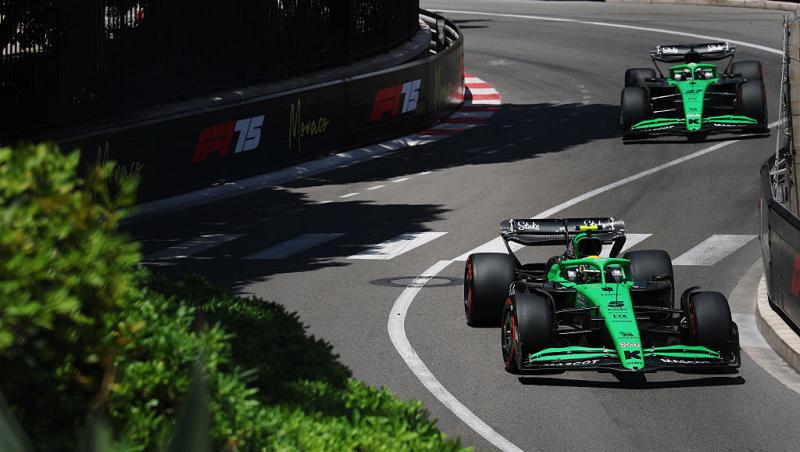 Vezi acum calificările din Formula 1™ pentru Marele Premiu de la Monaco.Lupta pentru pole este LIVE în AntenaPLAY și pe Antena3CNN