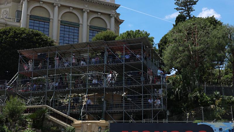 Vezi acum calificările din Formula 1™ pentru Marele Premiu de la Monaco.Lupta pentru pole este LIVE în AntenaPLAY și pe Antena3CNN