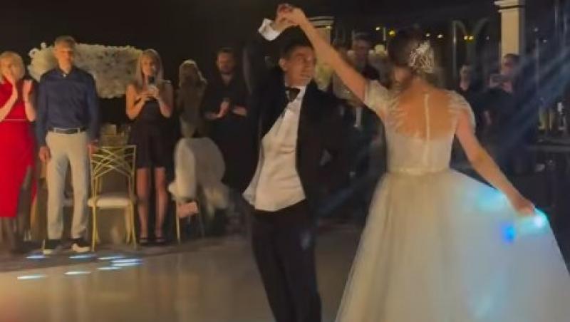 Marian Drăgulescu și soția sa, imagini spectaculoase de la dansul mirilor. Gimnastul și-a pus în practică abilitățile sportive