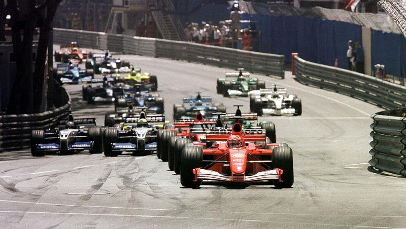 Cu cât s-a vândut la licitație monopostul Ferrari pilotat de Michael Schumacher în 2001