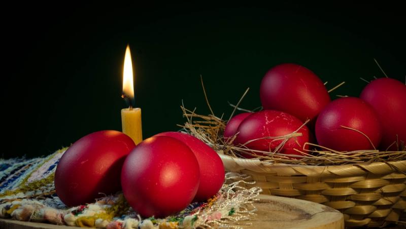 Când se vopsesc ouăle roșii pentru Înălțarea Domnului. Tradiția pe care trebuie să o respecți ca să nu atragi ghinionul