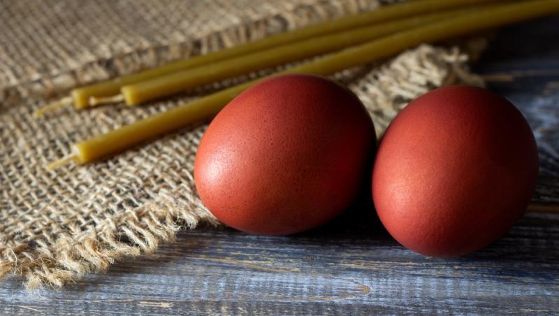 Când se vopsesc ouăle roșii pentru Înălțarea Domnului. Tradiția pe care trebuie să o respecți ca să nu atragi ghinionul