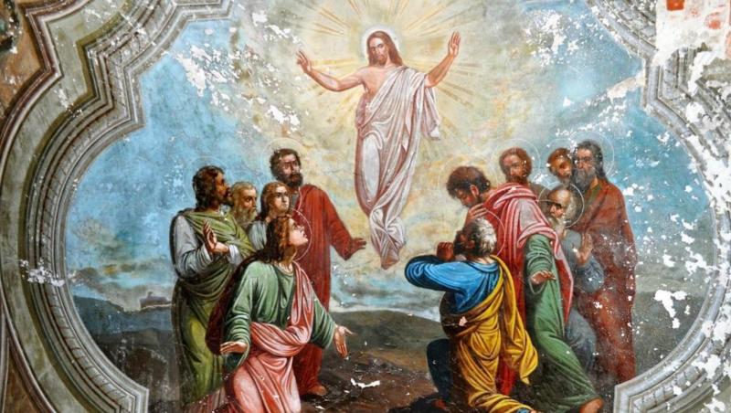 imagine cu o pictura ce infatiseaza inaltarea domnului intr-o biserica