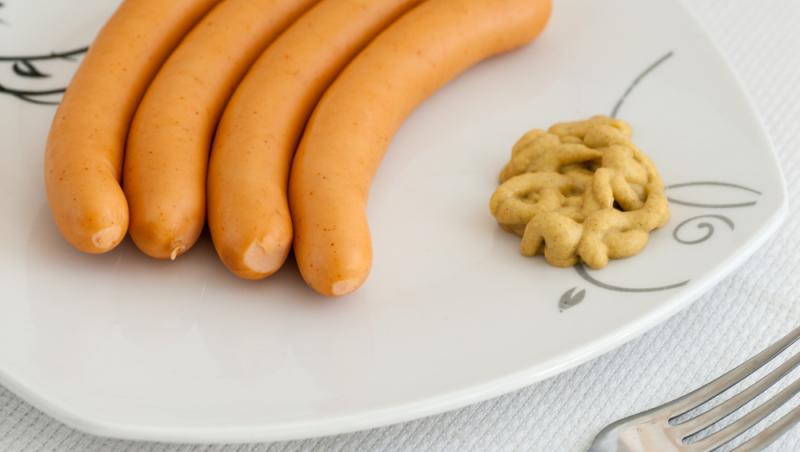 Au apărut crenvurștii Dubai! Cât costă și de unde pot fi cumpărați