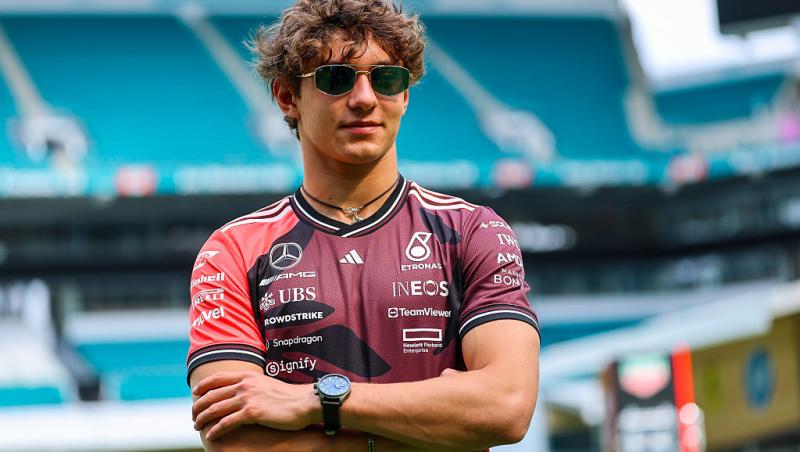 Vezi acum calificările din Formula 1™ pentru Marele Premiu de la Miami. Lupta pentru pole este LIVE în AntenaPLAY și pe Antena3CNN