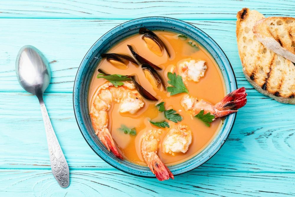 Sos bouillabaisse cu fructe de mare