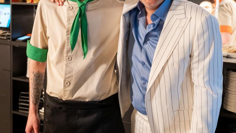 Vedetele au savurat în premieră preparatele dintr-o finală Chefi la cuțite: câștigătorul sezonului 15 și finaliștii au gătit live