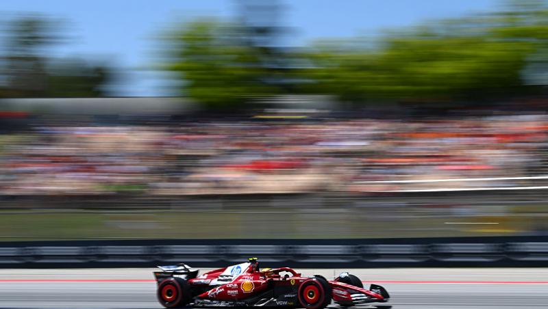 Vezi acum calificările din Formula 1™ pentru Marele Premiu al Spaniei. Lupta pentru pole este LIVE în AntenaPLAY și pe Antena3CNN