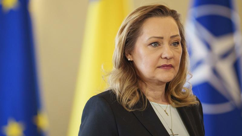 Cum a apărut Elena Lasconi îmbrăcată la alegerile prezidențiale 2025. Ținuta candidatei, detaliu cu semnificație