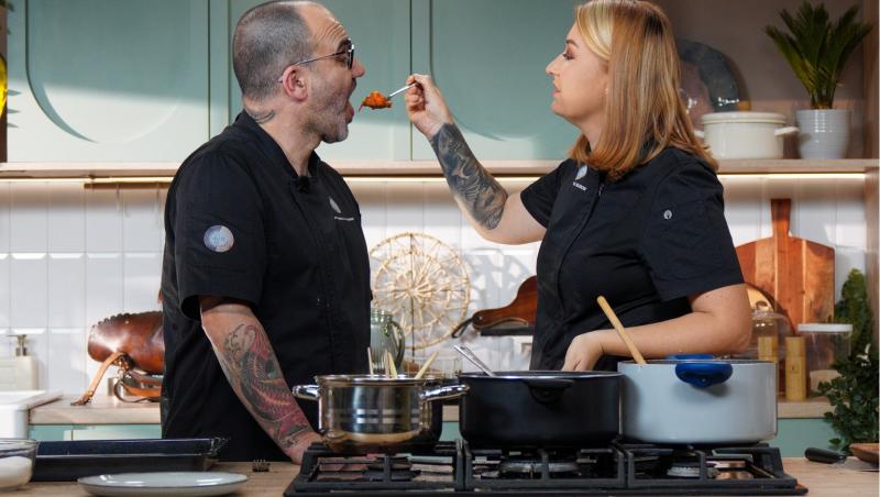 Hello Chef sezon 9, 3 mai 2025. Rețeta Roxanei Blenche pentru gulaș de vită ardelenesc. Ce verdict a dat Marian Godină