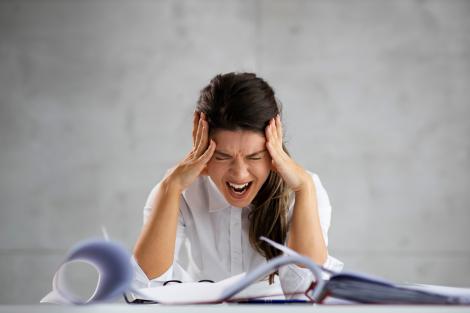 Simptome de ADHD la adulți. 10 semne că ai această tulburare