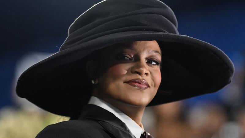 Rihanna este însărcinată cu al treilea copil! Cum a apărut cu burtica de gravidă la Met Gala 2025