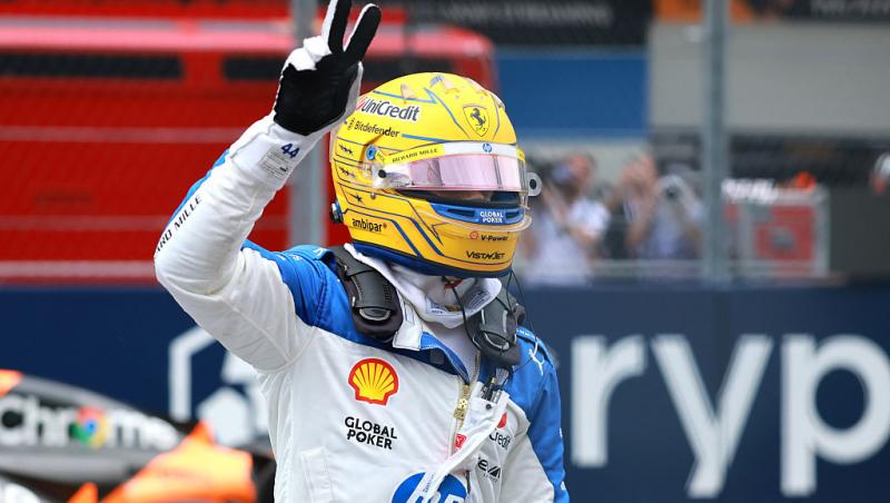 Ce ținută atent aleasă a purtat Lewis Hamilton la Met Gala 2025. Evenimentul a avut loc după Marele Premiu de la Miami