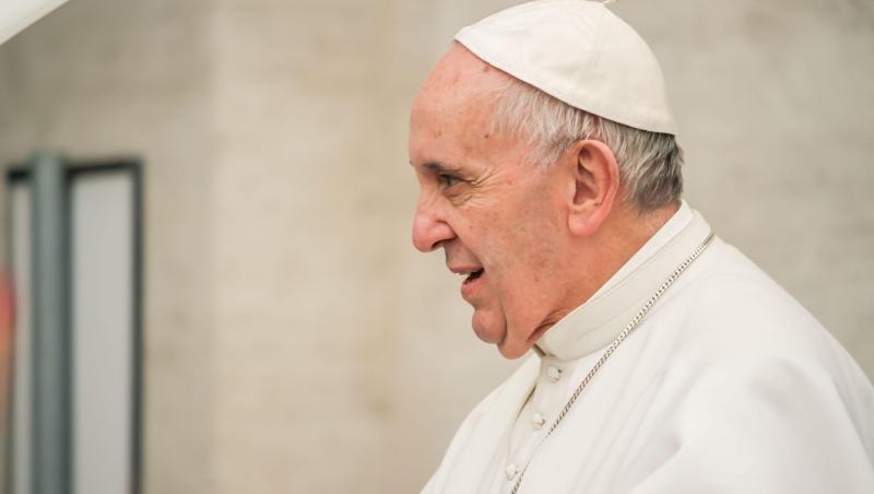 Ce ultim gest impresionant a făcut Papa Francisc pentru copiii din Fâșia Gaza. Un papamobil devine salvarea micuților