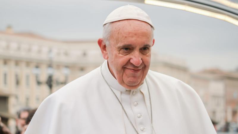 Ce ultim gest impresionant a făcut Papa Francisc pentru copiii din Fâșia Gaza. Un papamobil devine salvarea micuților